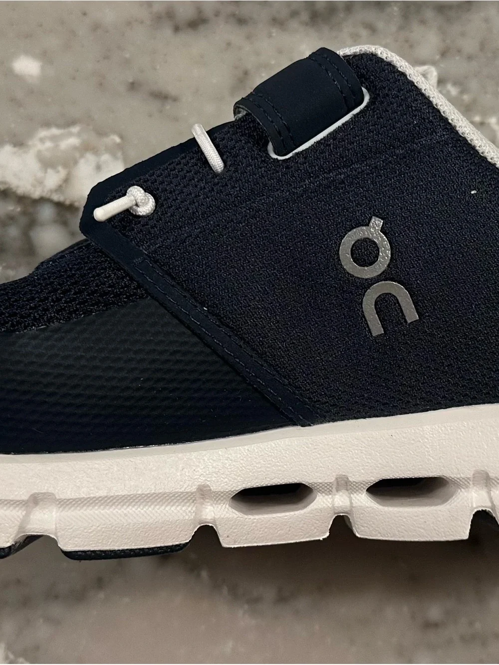 On Cloud Running Kids Navy and White Cloud Sneaker